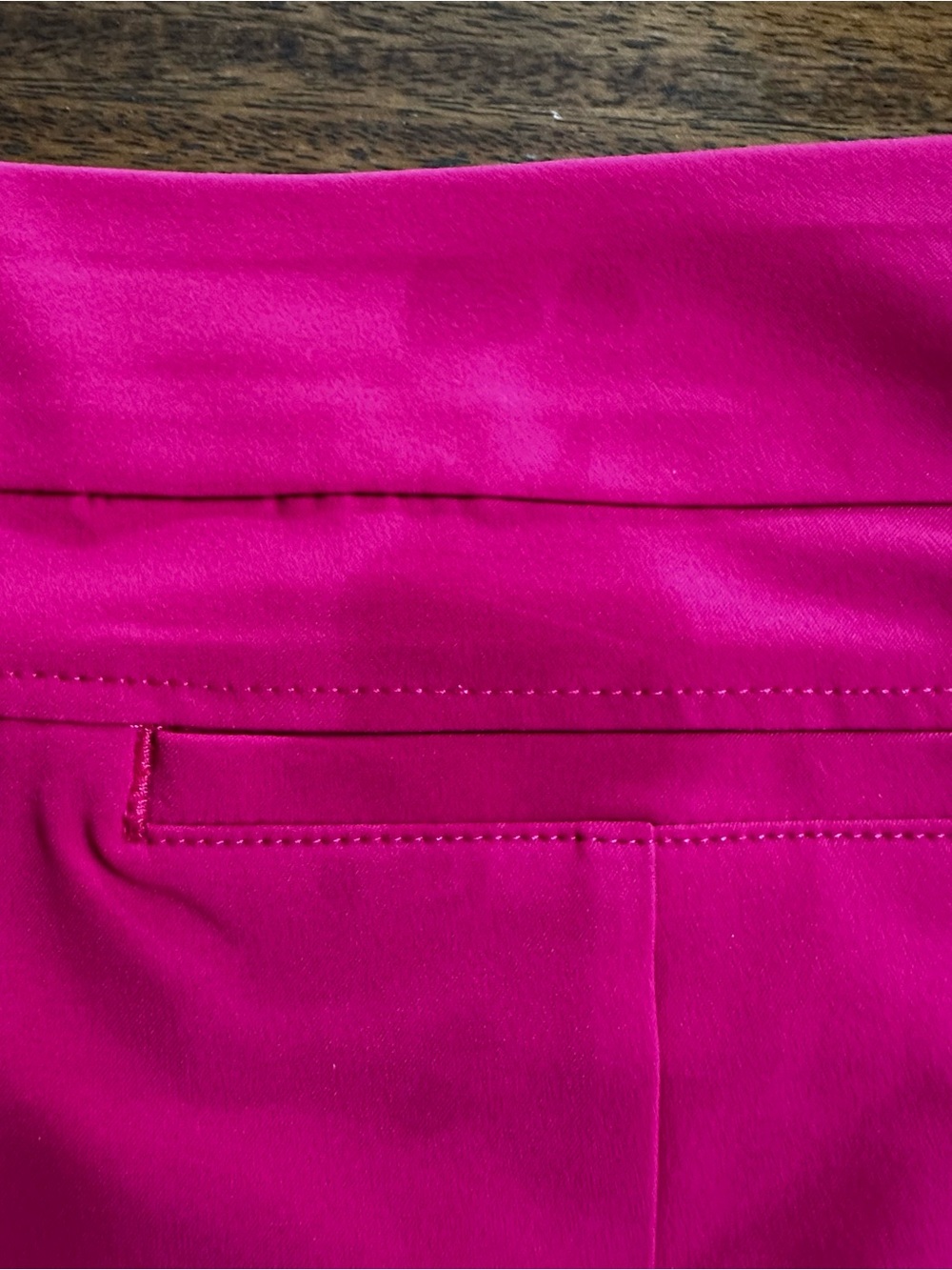 Lilly Pulitzer Women's Size 12 Vibrant Pink Luxletic Trousers - Picture 3 of 9